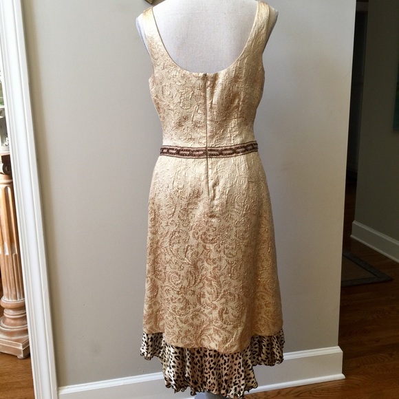 ALEXIA ADMOR New! Golden Cocktail Dress - Picture 4 of 8